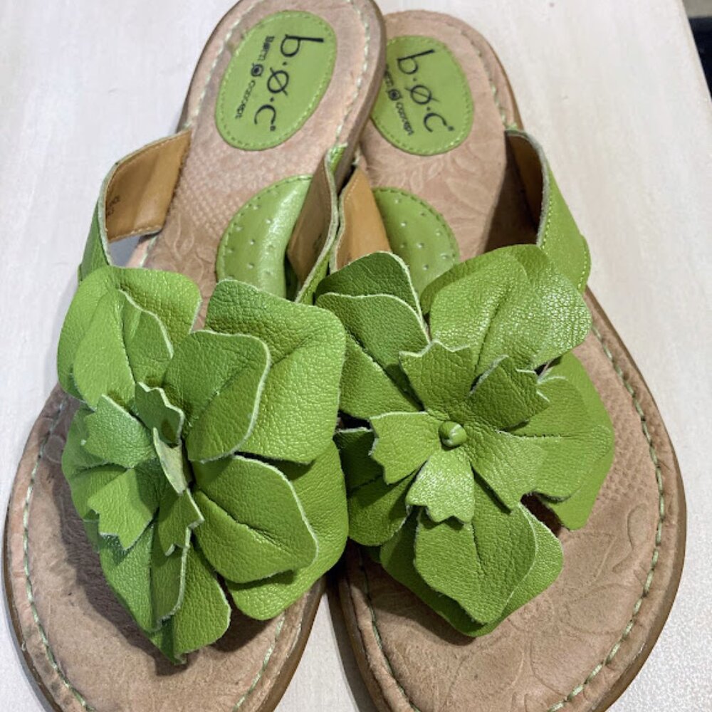 B.O.C. Born Concept Women's Size 10M Green Floral Leather Sandals